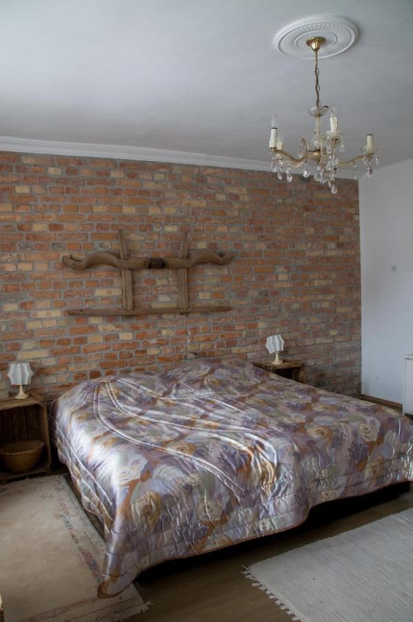 Apartamento Notas Tuecsoek Vendeghaz Agyagosszergény Exterior foto